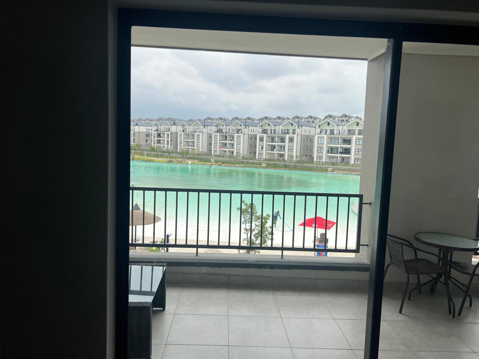 Lagoon Facing Apartment Midrand Εξωτερικό φωτογραφία