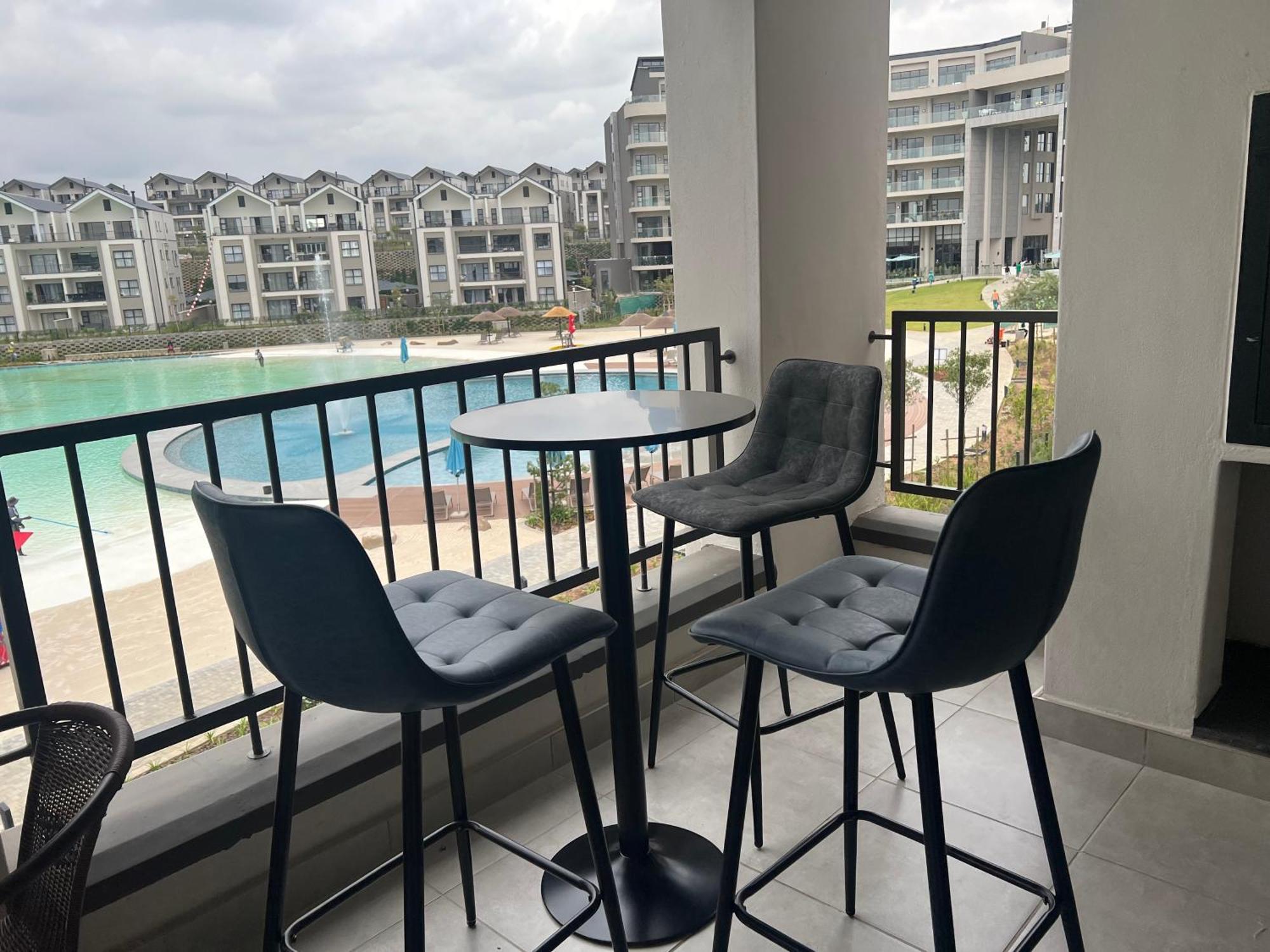 Lagoon Facing Apartment Midrand Εξωτερικό φωτογραφία